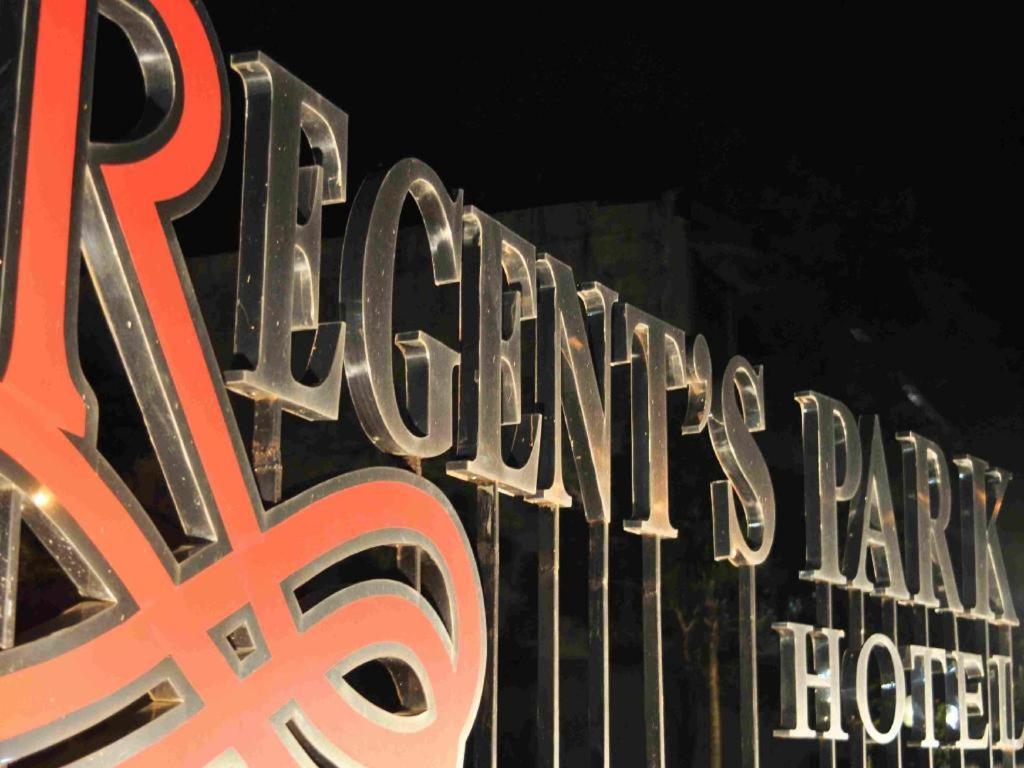 Regent'S Park Hotel Μαλάνγκ Εξωτερικό φωτογραφία