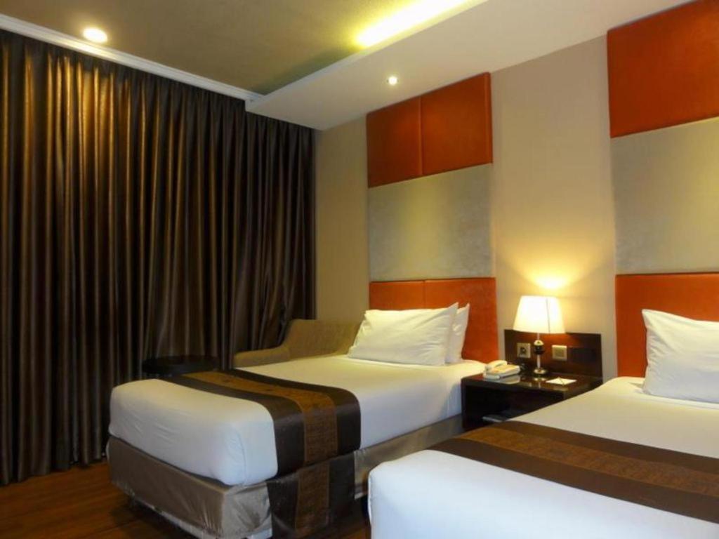 Regent'S Park Hotel Μαλάνγκ Εξωτερικό φωτογραφία