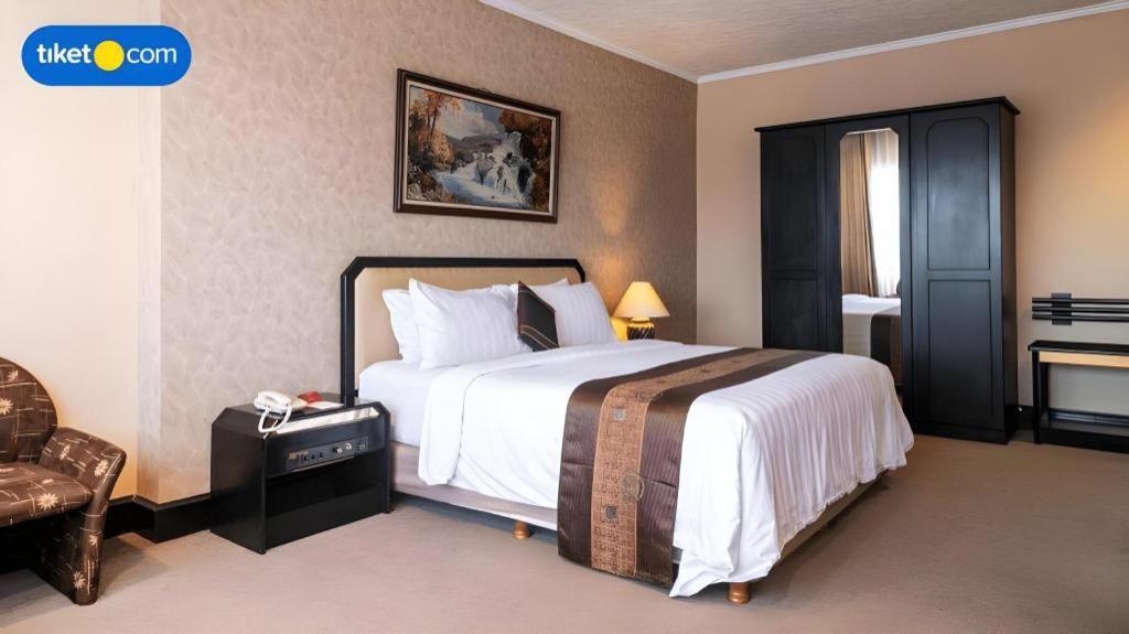 Regent'S Park Hotel Μαλάνγκ Εξωτερικό φωτογραφία