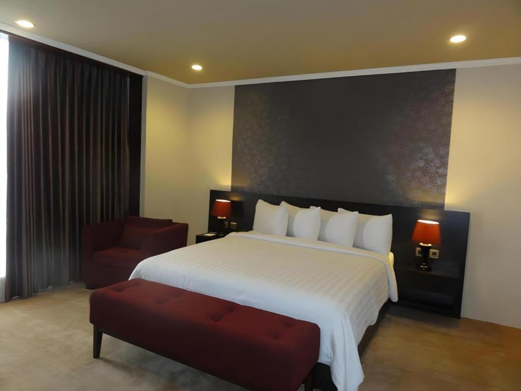 Regent'S Park Hotel Μαλάνγκ Εξωτερικό φωτογραφία